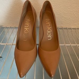 Calvin Klein Brady Kid Skin (caramel) - 8.5